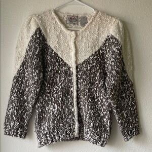 Vintage Helium Made in Taiwan Cream and Black Wool and Acrylic Cardigan